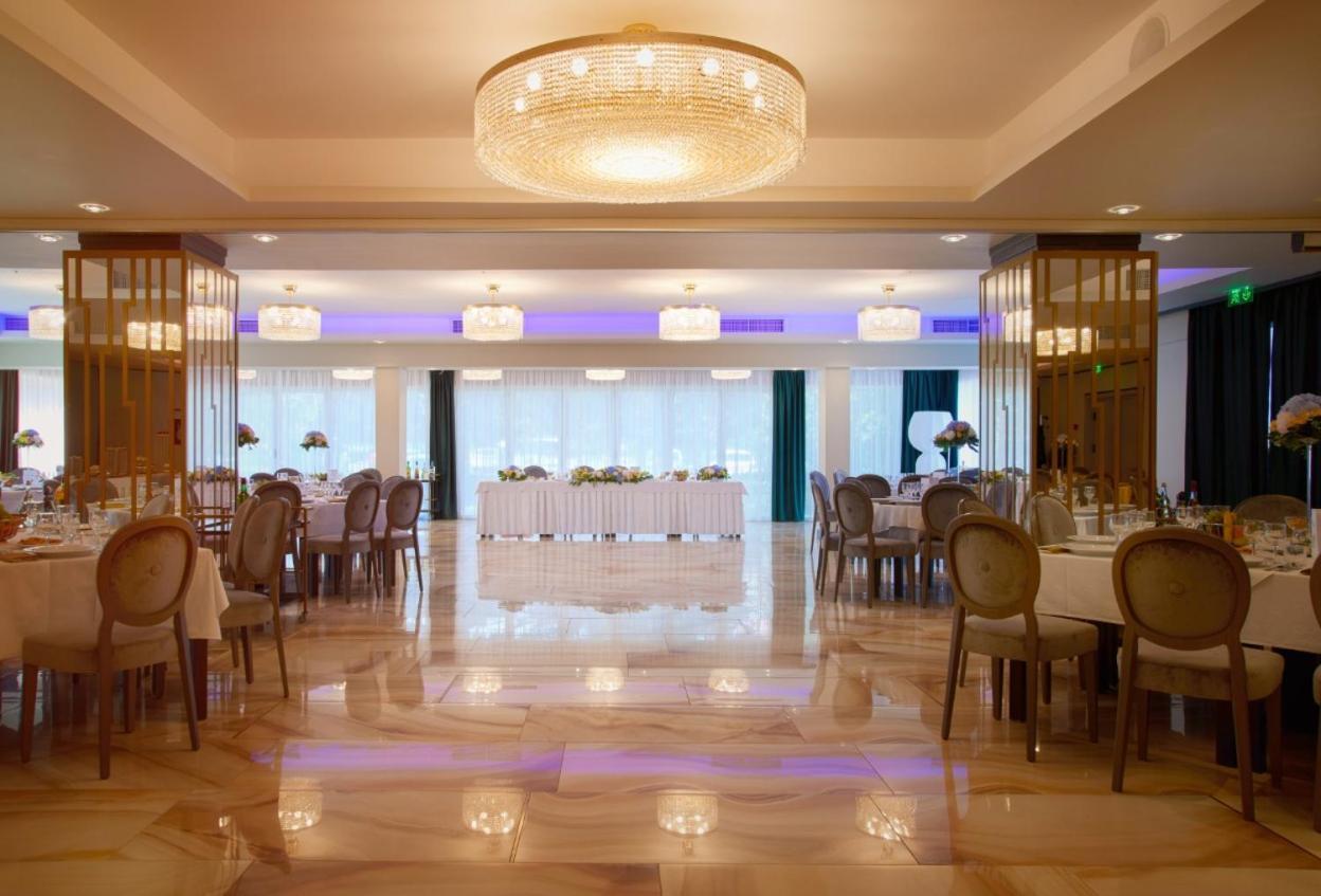 Univers Hotel