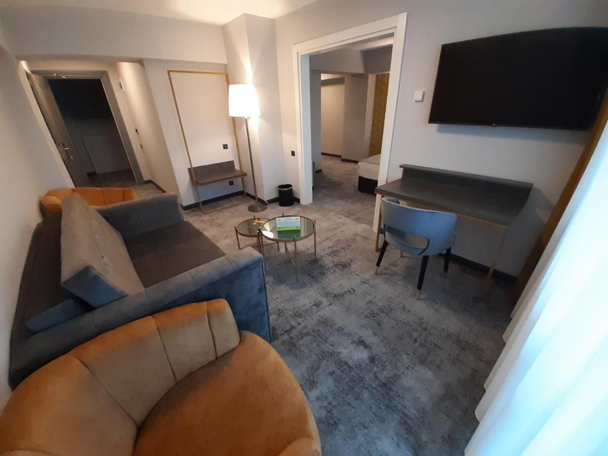 Hotel Univers